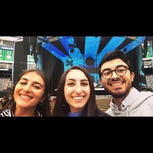 Meet your Posher, Samantha